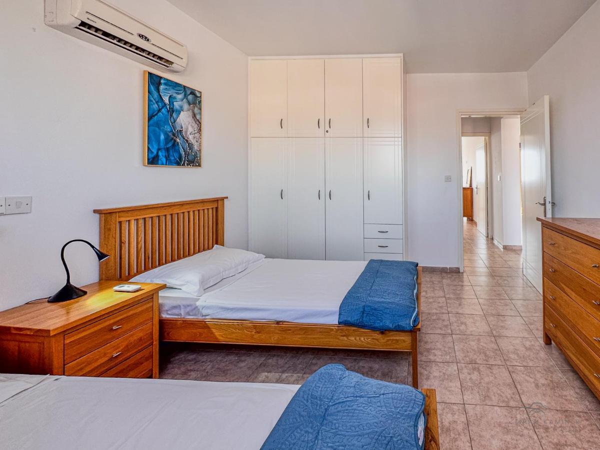 Apartamento Royal Seacrest Crown-Jewel, 2B, Pools, Sea, Center Paphos Exterior foto