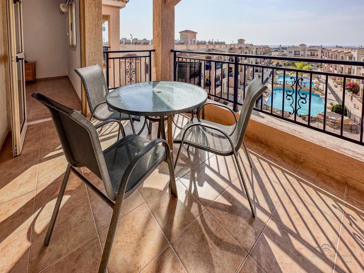 Apartamento Royal Seacrest Crown-Jewel, 2B, Pools, Sea, Center Paphos Exterior foto